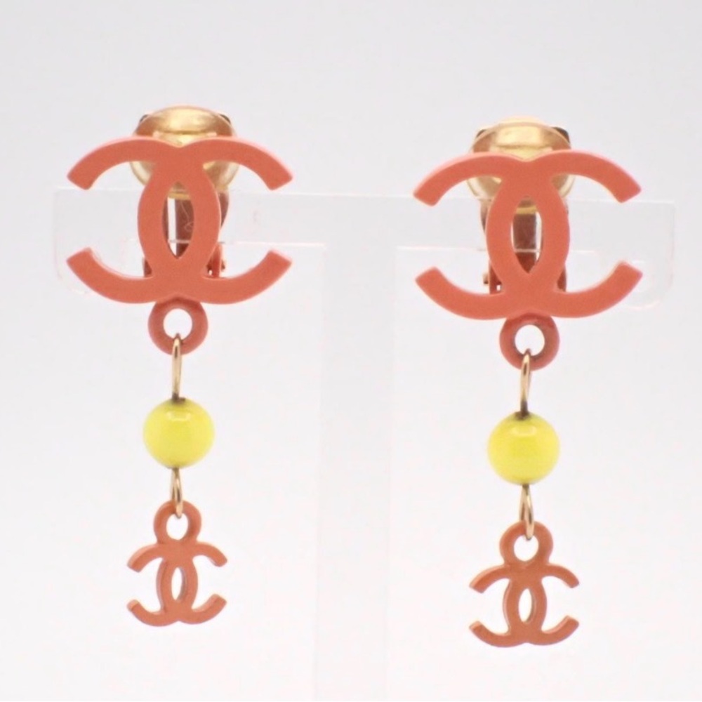 CHANEL Coral Clip-On Earrings